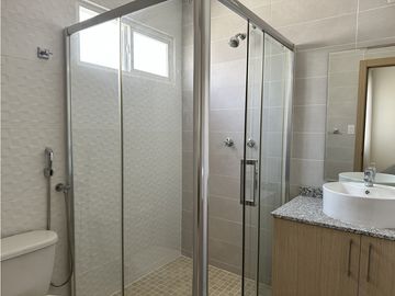 Brisas del Golf Residencia en venta en Aventura Paseo del Norte