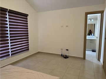 Brisas del Golf Residencia en venta en Aventura Paseo del Norte