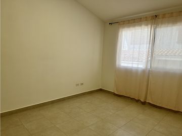 Brisas del Golf Residencia en venta en Aventura Paseo del Norte
