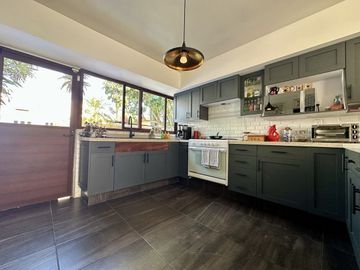 EXCLUSIVA RESIDENCIA EN VENTA EN JARDINES SAN IGNACIO ZAPOPAN, JALISCO