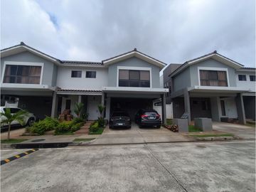 Brisas del Golf - Paseo del Norte - Residencial Aventura