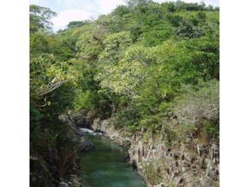 Se Vende Terreno en Churuquita, Penonome