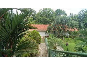 Brisas del Golf - exclusividad entre montañas $397k