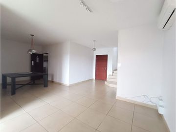 Ventar de Unifamiliar en Paseo del Norte Brisas del Golf