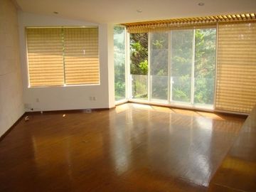 Casa en Venta en Bosques de la Herradura en Huixquilucan, Estado de México.