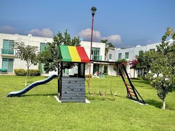 CASA EN VENTA EN CONDOMINIO