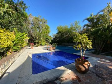 Casa en Condominio en Lomas de Jiutepec Jiutepec - CRB-1238-Cd#