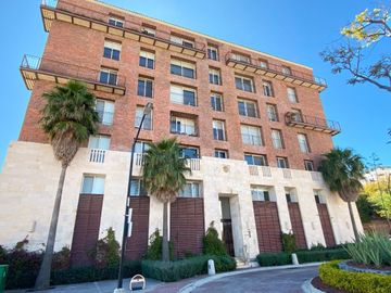 Departamento en venta en Torre Maestranza, Toscana, Lomas de Angelópolis con 3 habitaciones