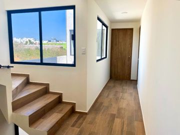 Casa en venta en El Sereno Residencial, atrás de plaza San Diego con 3 recámaras