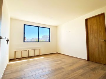 Casa en venta en El Sereno Residencial, atrás de plaza San Diego con 3 recámaras