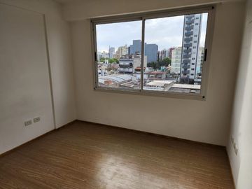 Departamento en venta en Lanus Este