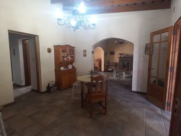 CASA APTA CREDITO. 3 DORMITORIOS. DESAMPARADOS