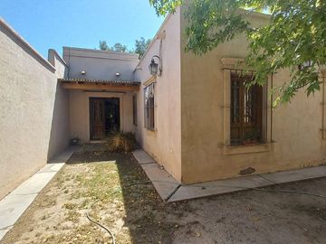 CASA APTA CREDITO. 3 DORMITORIOS. DESAMPARADOS
