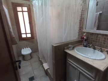 CASA APTA CREDITO. 3 DORMITORIOS. DESAMPARADOS