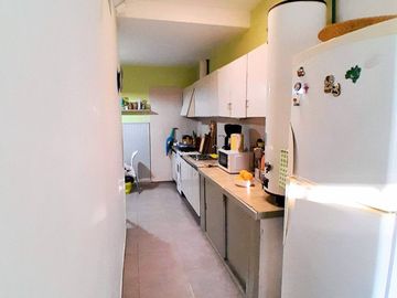 Casa 5 ambientes en venta 6ta secc + casa industri