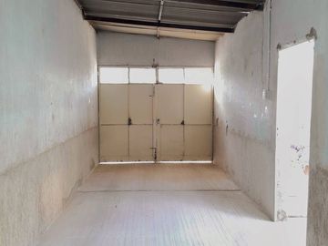 Casa 5 ambientes en venta 6ta secc + casa industri