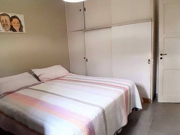 Casa 5 ambientes en venta 6ta secc + casa industri