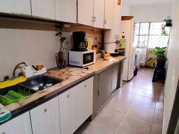 Casa 5 ambientes en venta 6ta secc + casa industri