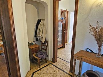 VENTA CASA 6 AMBIENTES  JARDIN Y PILETA EN OLIVOS