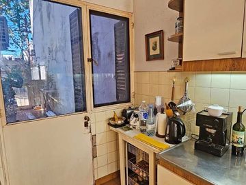 VENTA CASA 6 AMBIENTES  JARDIN Y PILETA EN OLIVOS
