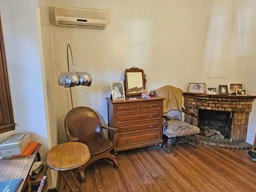 VENTA CASA 6 AMBIENTES  JARDIN Y PILETA EN OLIVOS