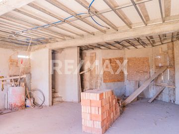 VENTA! CASA DE 85M2 A TERMINAR | FDEZ ORO
