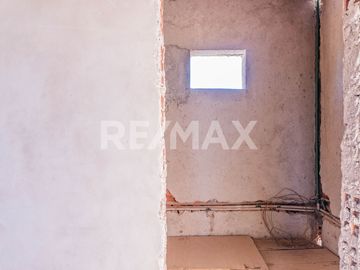 VENTA! CASA DE 85M2 A TERMINAR | FDEZ ORO