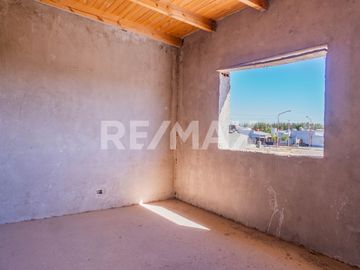 VENTA! CASA DE 85M2 A TERMINAR | FDEZ ORO