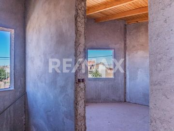 VENTA! CASA DE 85M2 A TERMINAR | FDEZ ORO