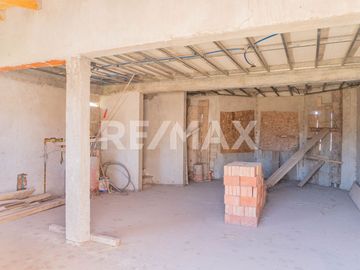 VENTA! CASA DE 85M2 A TERMINAR | FDEZ ORO