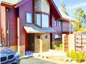 Casa en Venta en Casa Amplia 5 Dormitorios 6 Baños Sector Villuco, Chiguayante
