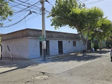 Local Comercial en Venta en Sargento Candelaria 8700