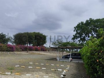 FINCA EN VENTA DE 1 HECTAREA