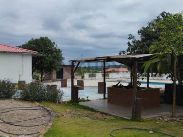 FINCA EN VENTA DE 1 HECTAREA