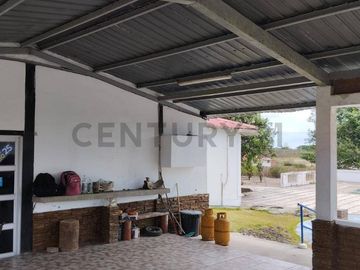 FINCA EN VENTA DE 1 HECTAREA