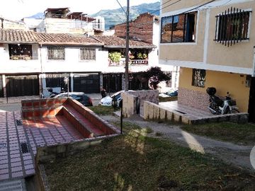 Casa en Venta Ubicado en Bello Codigo 9973