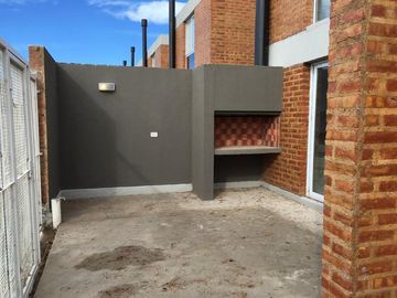 Duplex en venta Figueroa Urmenio 3455 B° pueblo del sol