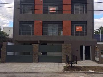 Departamento En Venta- Villa Ballester
