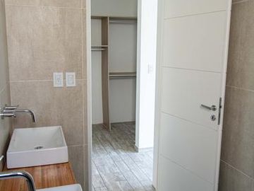 Excelente propiedad en Barrio Privado Don Joaquín, Canning