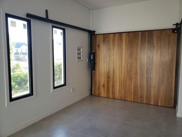 VENDO CASA A ESTRENAR EN RUMENCO JOVEN CON PARQUE Y GARAJE - GALERIA CON PARRILLA