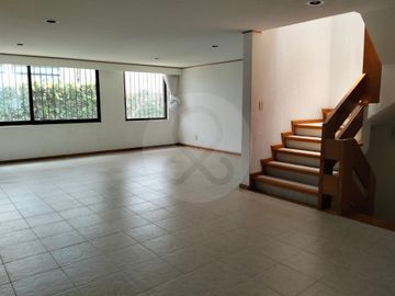 Casa en condominio en venta en Del Valle Centro