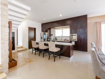Casa en venta en Fraccionamiento El Cid