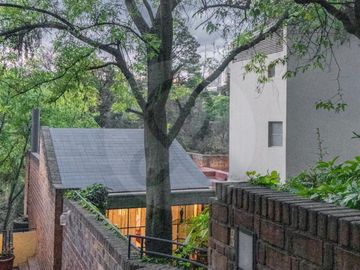 Casa en condominio en venta en Bosques de las Lomas
