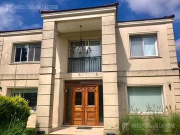 Casa - Mapuche C.C