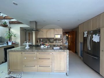 Casa en venta en Paseo de las Lomas