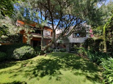 Casa en venta en Paseo de las Lomas