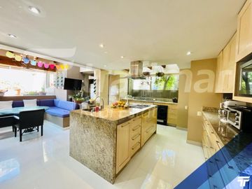 Casa en venta en Paseo de las Lomas