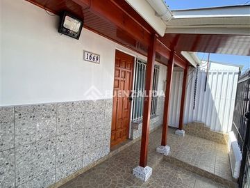Casa en Venta en Av 3 Poniente / Los Zarzales
