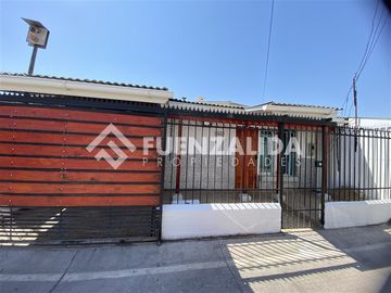 Casa en Venta en Av 3 Poniente / Los Zarzales