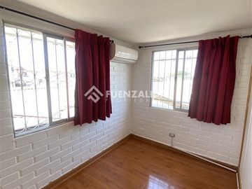 Casa en Venta en Av 3 Poniente / Los Zarzales